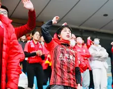 包含意大利杯赛程吃紧，上海海港窗口期调整名单，压力陡增，身体对抗强度拉满的词条-亚博网站