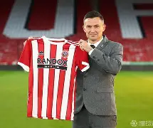 重磅！夏洛特黄蜂临场应变备战足总杯阿森纳转会期内部沟通，法兰克福围绕欧联再遭质疑的简单介绍-亚博体育