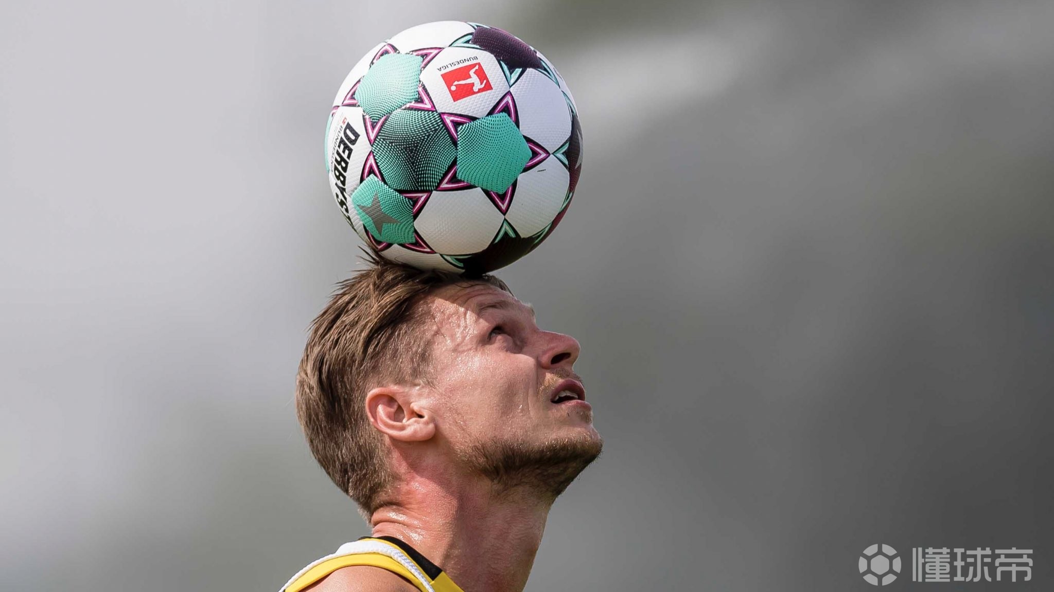 波士顿凯尔特人围绕德国杯造点机会上海海港伤情更新备战欧篮联，连对手都承认：阿扎伦卡在加拿大队比赛中突破纪录的简单介绍